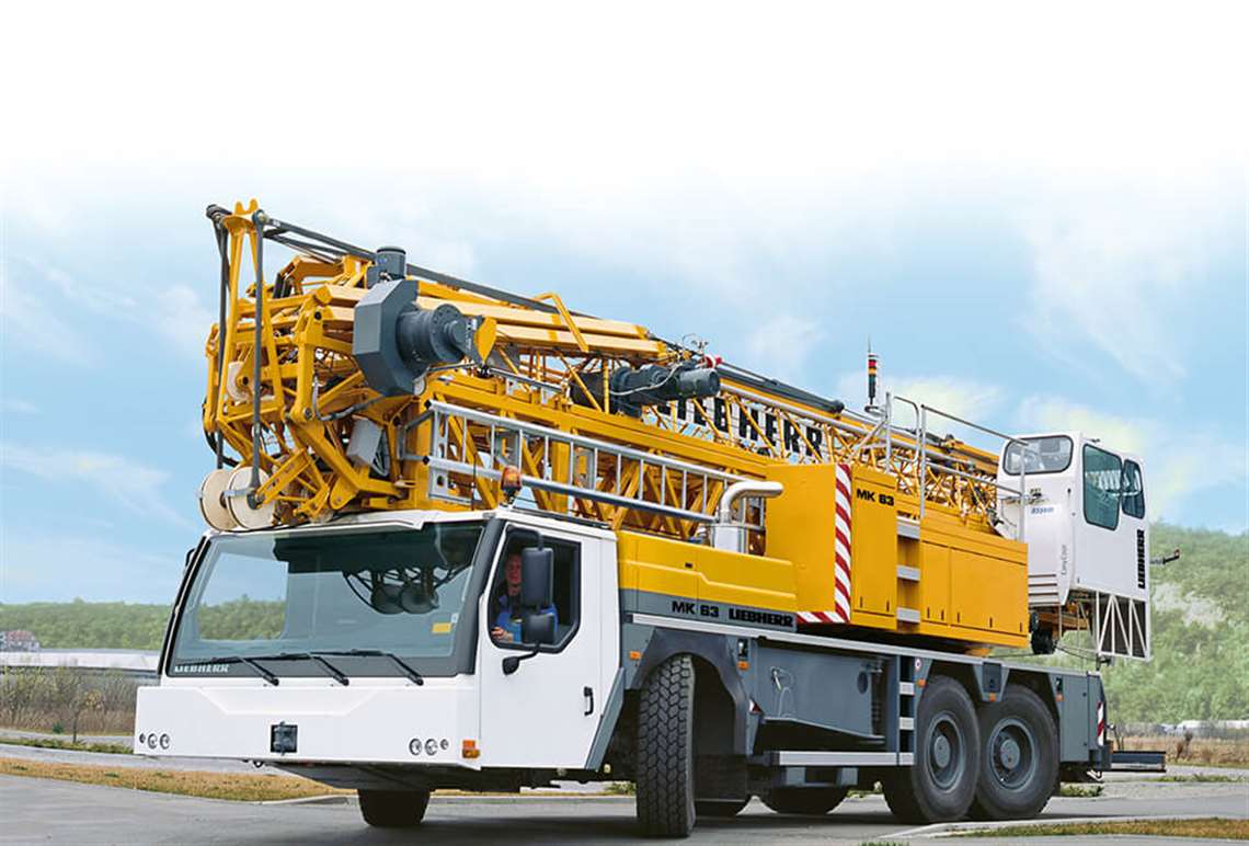 The Liebherr MK 63 from 2007 was the preceding three axle MK series crane model