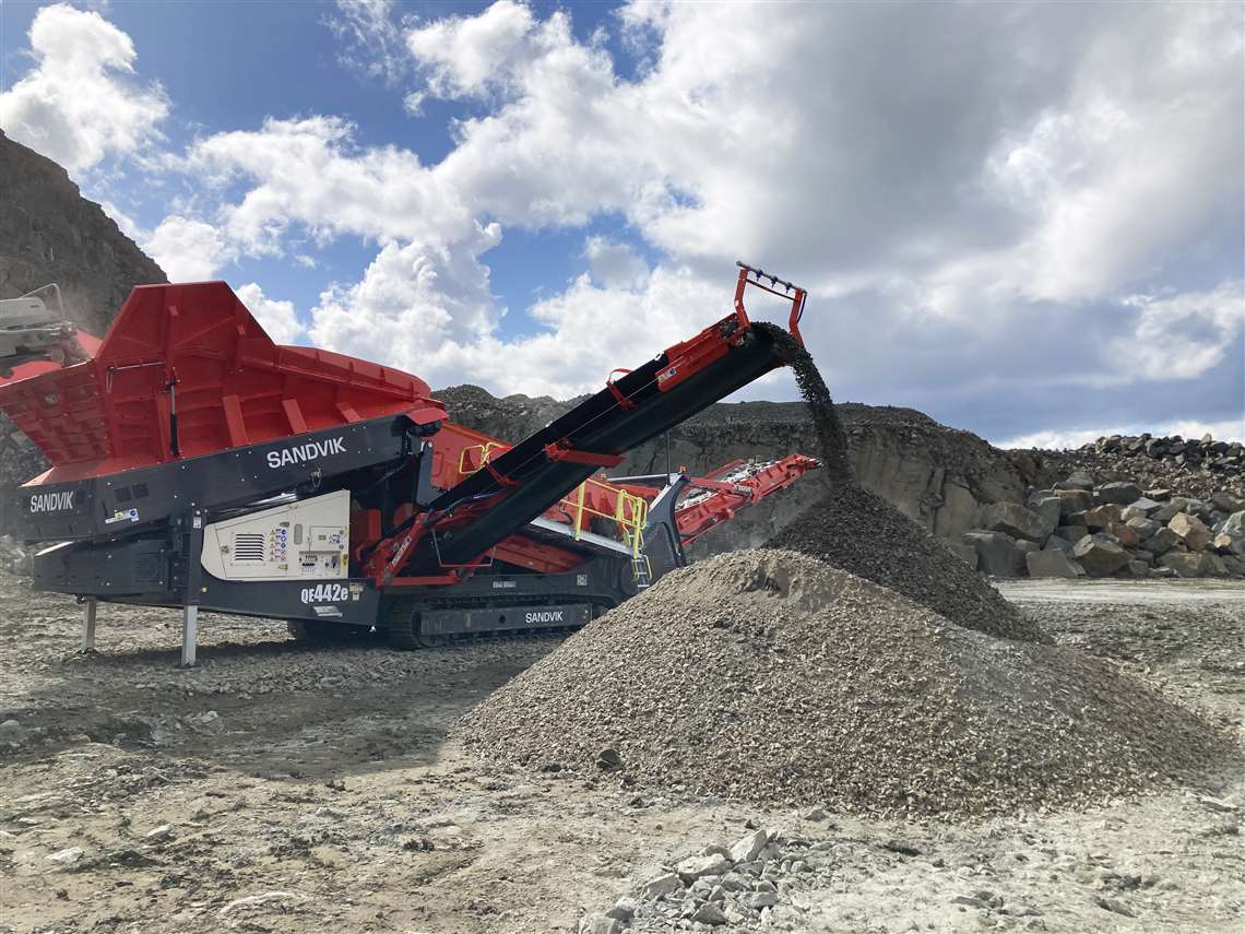 Collier's new QE442e Sandvik scalper on site