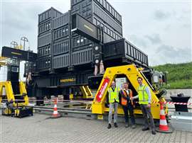 Handing over the new SBL600 gantry to Schmidbauer at Enerpac’s customer experience day