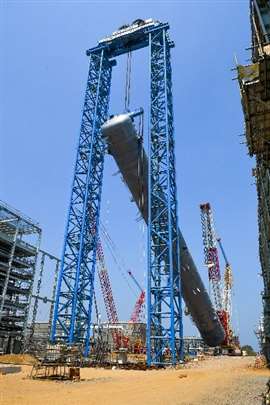 Roll Group's heavy lift RMG gantry crane system at work