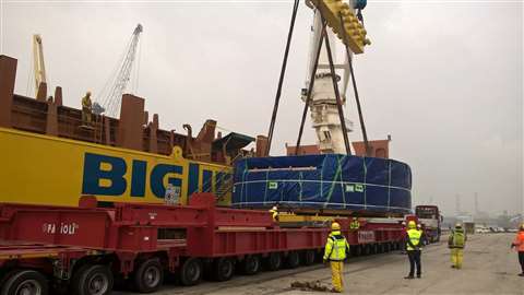 03 unloading operation in ravenna