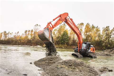 Hitachi_ZX300LC-6_Photo22_hi