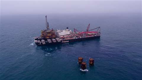 Removal complete and Pioneering Spirit heads for the UK