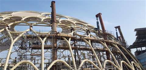 Sarens lifting the dome of the Expo 2020 Stadium in Dubai, UAE