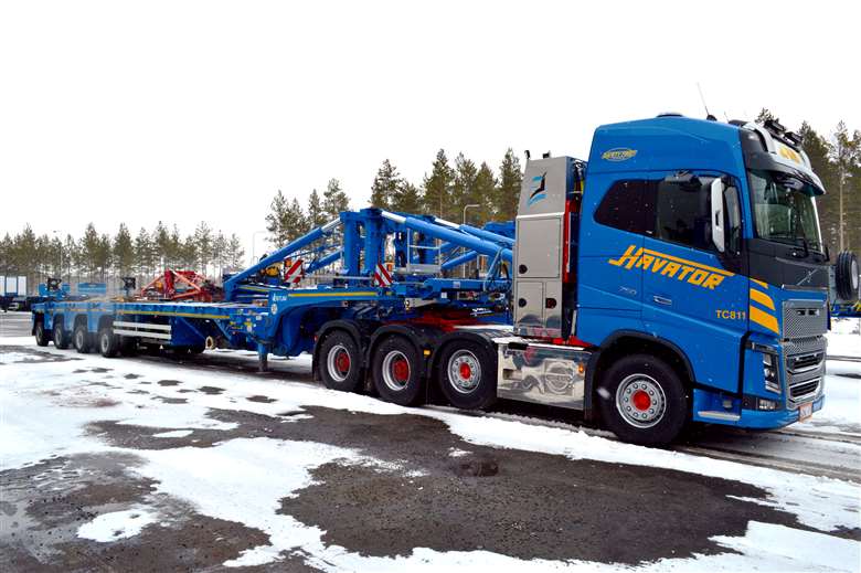 Wind power transport: turbine moves - KHL Group